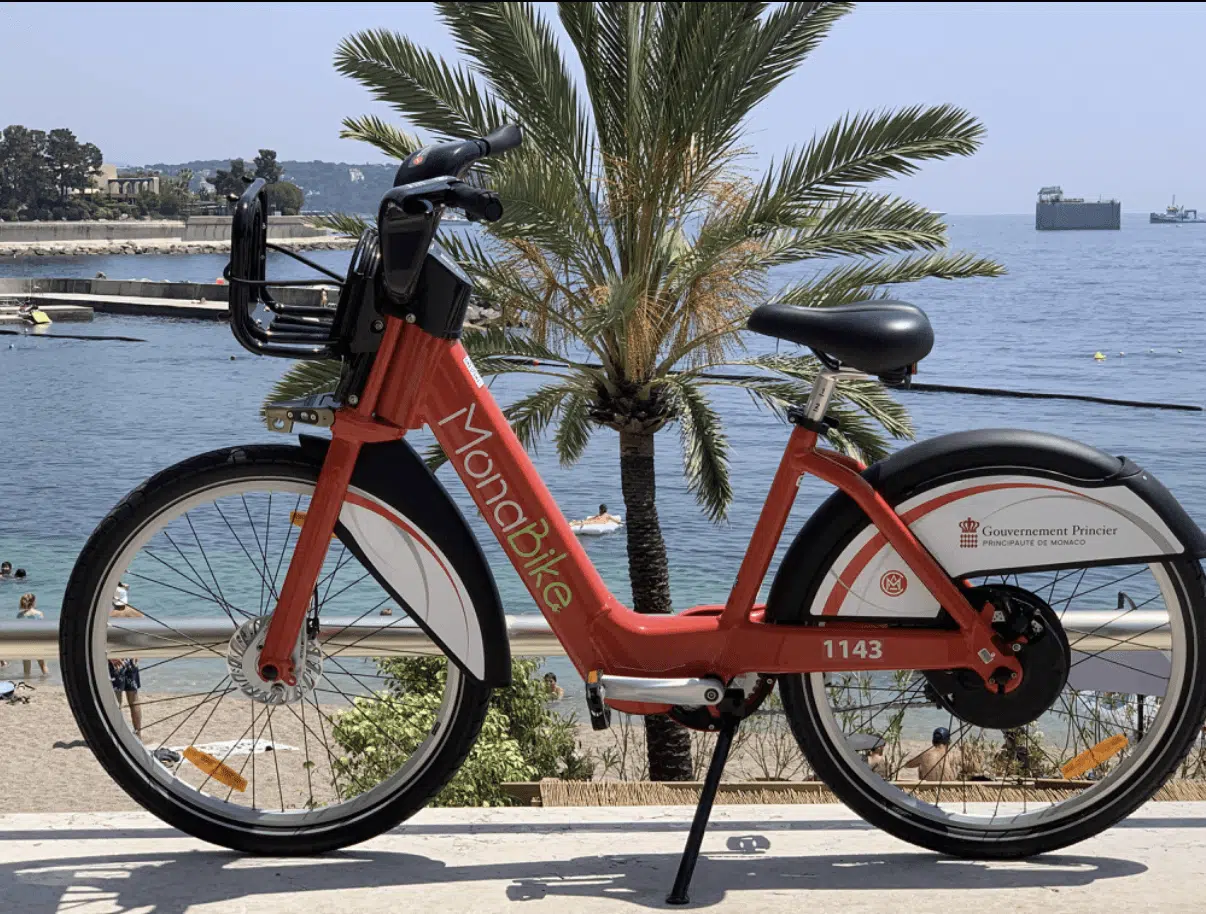 Monabike_Larvotto